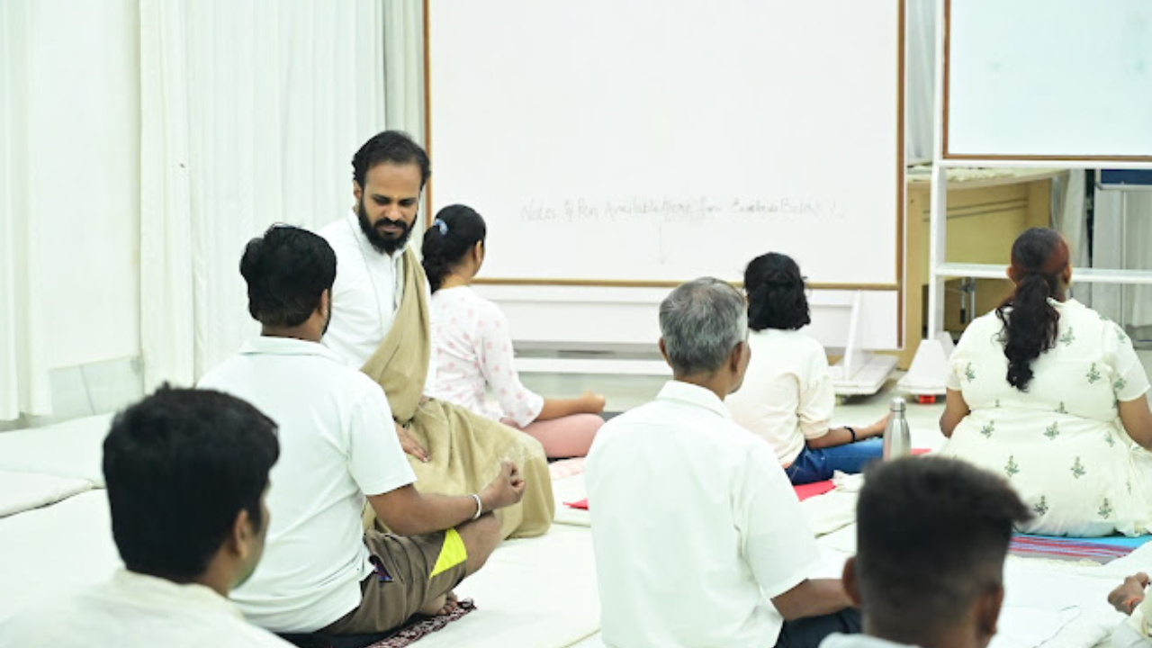 sadhguru courses